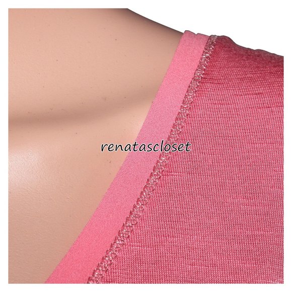 White House Black Market Women's Everyday Short Sleeve V-Neck Tee NWT - Picture 2 of 11